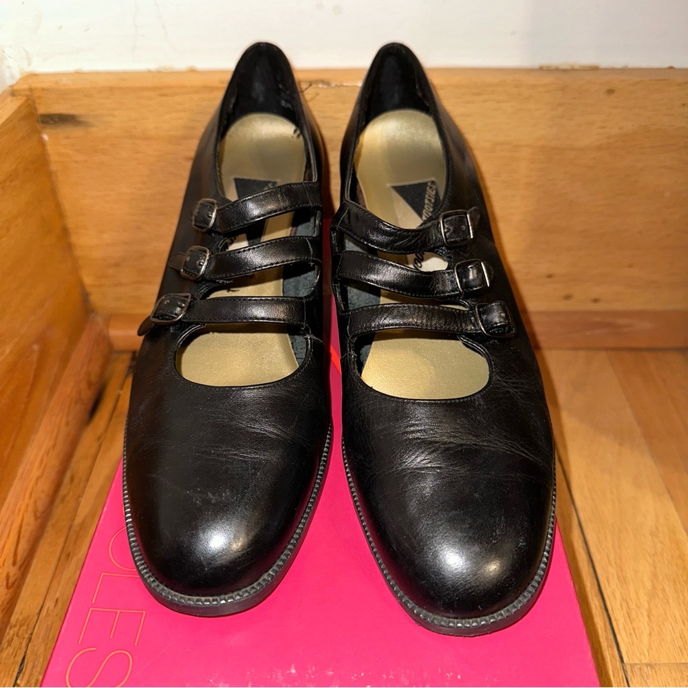 Mootsies Tootsies leather shoes size 9 1/2 - Picture 2 of 14